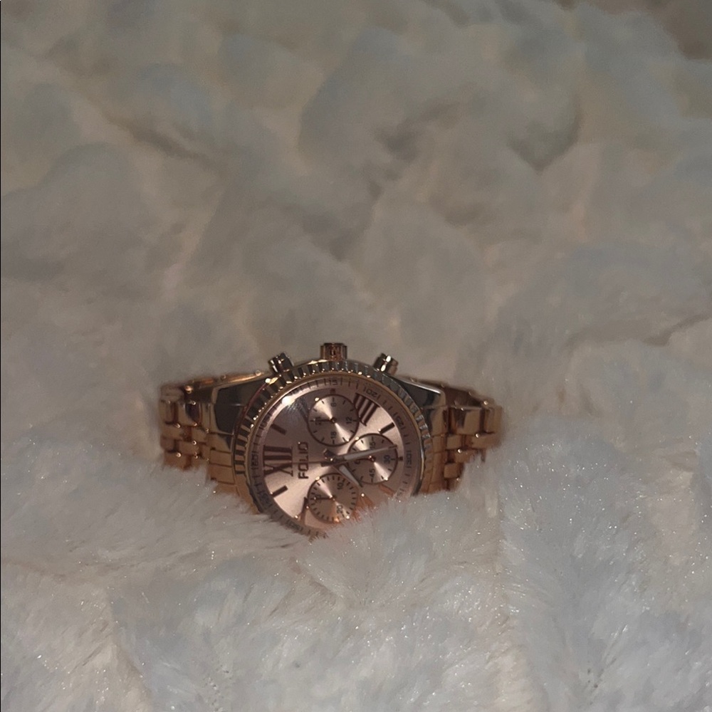 New rose gold watch